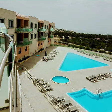 Blue Sea Beach Apartment *